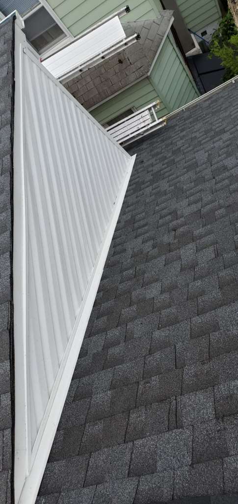 New Roof and New Siding Installation Service Project Shot 4