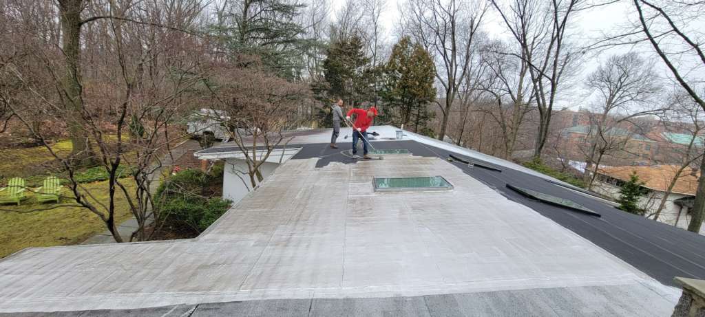 Flat Roof Aluminum Painting in the Bronx Project Shot 2