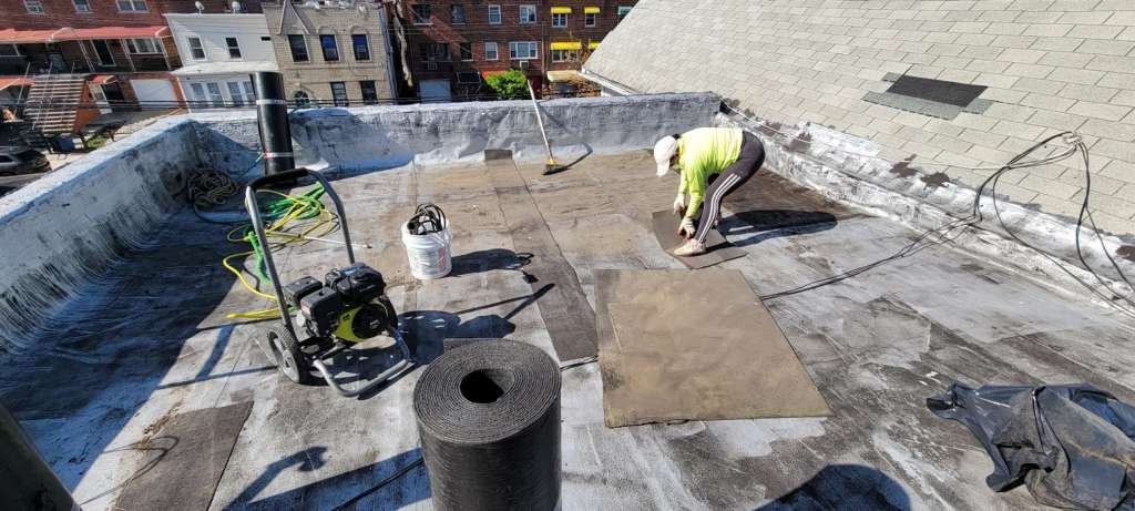 Existing Flat Roof Power Wash in Mt Vernon Project Shot 1