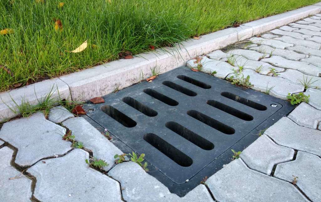 What are the Different Types of Drainage Systems