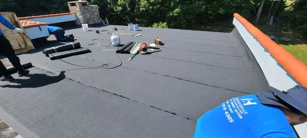 Existing Flat Roof Repair Service in White Plains Project Shot 1