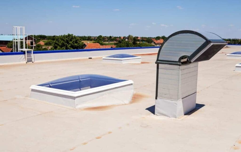 Best Flat Roof Systems for Commercial Buildings