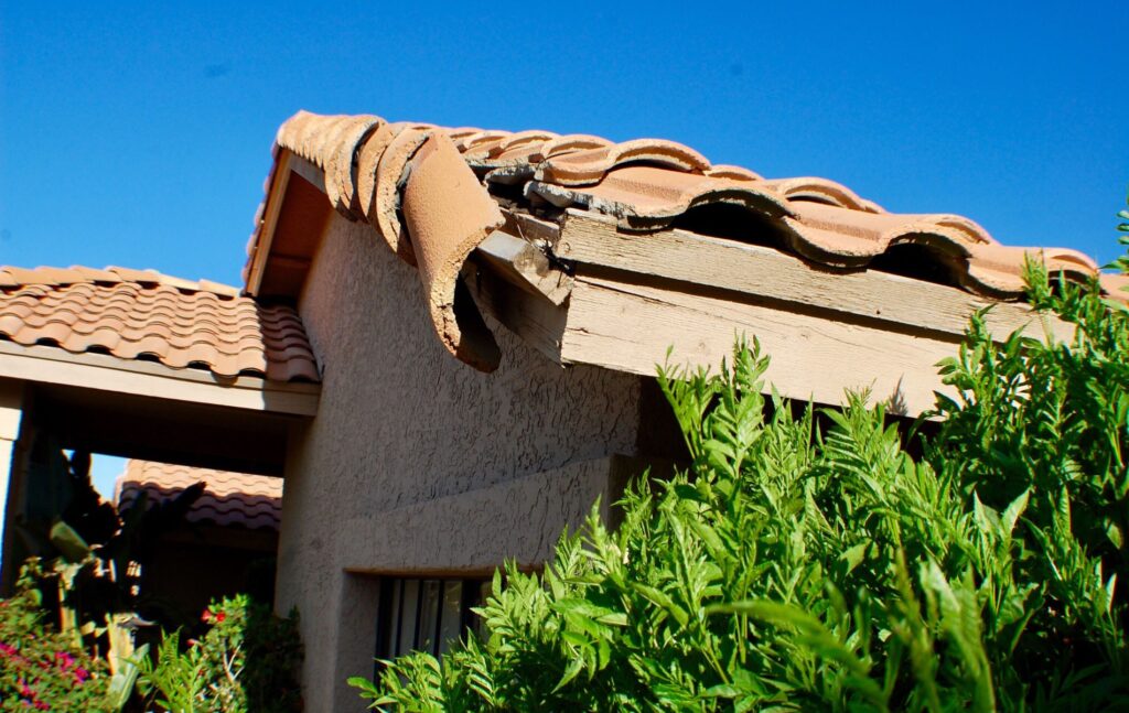What to do in Case of Emergency Roof Repair