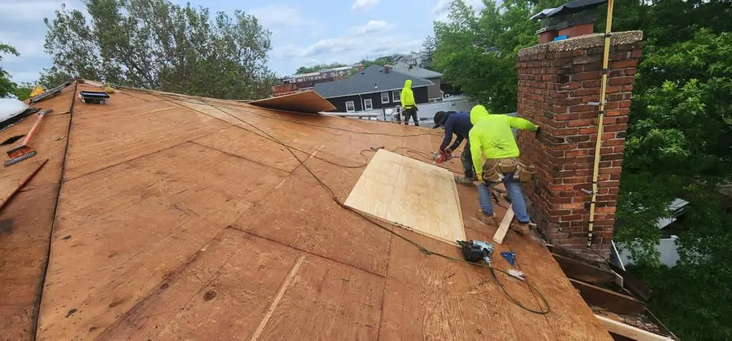 Old Shingle Removal in Queens Village Project Shot 10