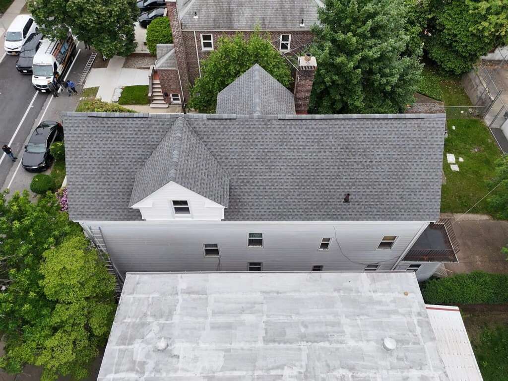Full project, Roof, Gutter, Plywood & Siding in Bronx Project Shot 1